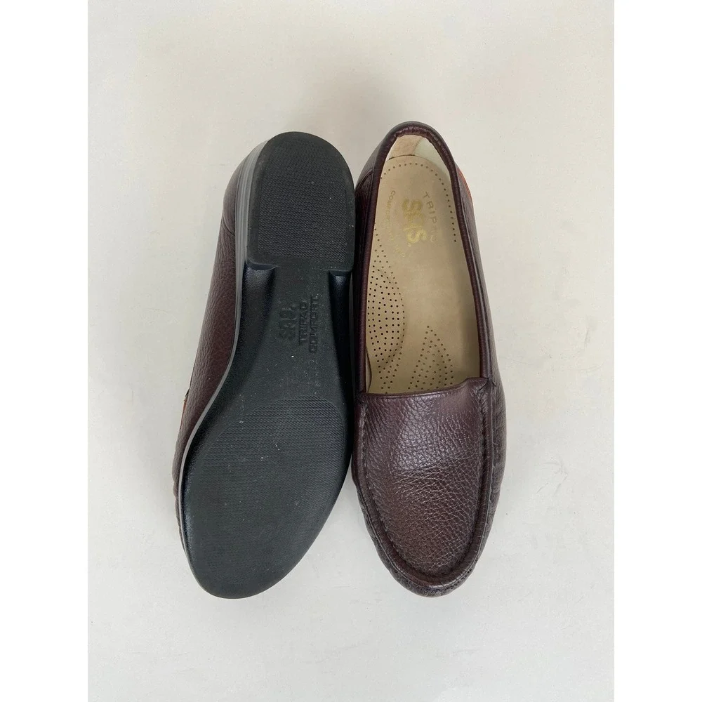 SAS Tripad Comfort Women's Burgundy Pebbled Slip On Leather Loafers 8 Wide USA
